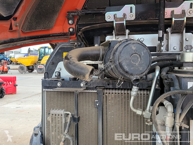 Lopatový nakládač Kubota U50-5