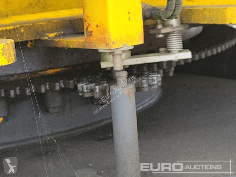Escavatore Caterpillar