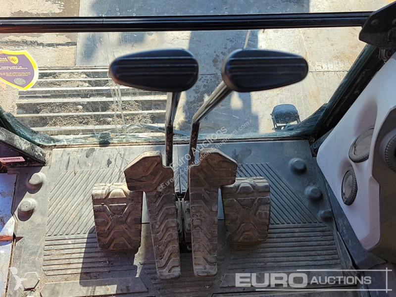 Excavator Caterpillar 320