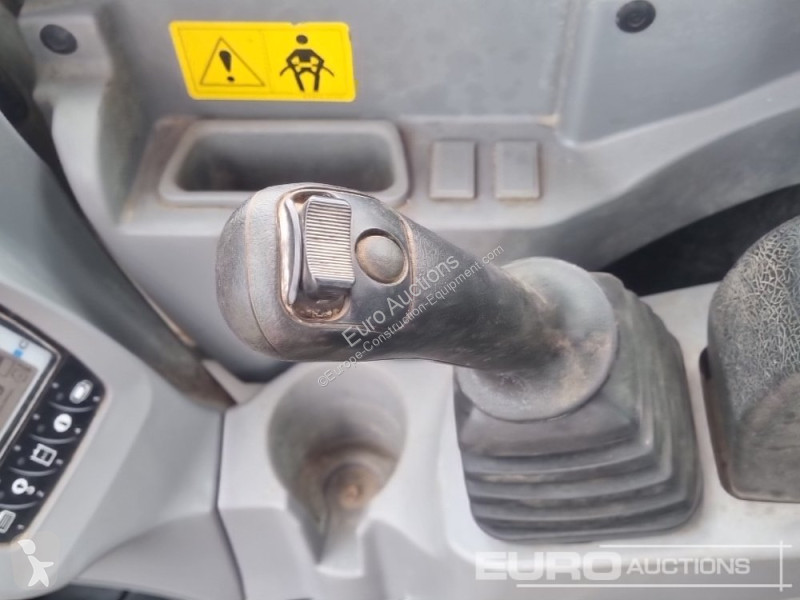 Escavatore Kubota KX080-4A2