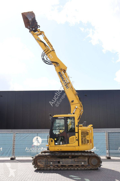 جرافة Komatsu PC138US-11