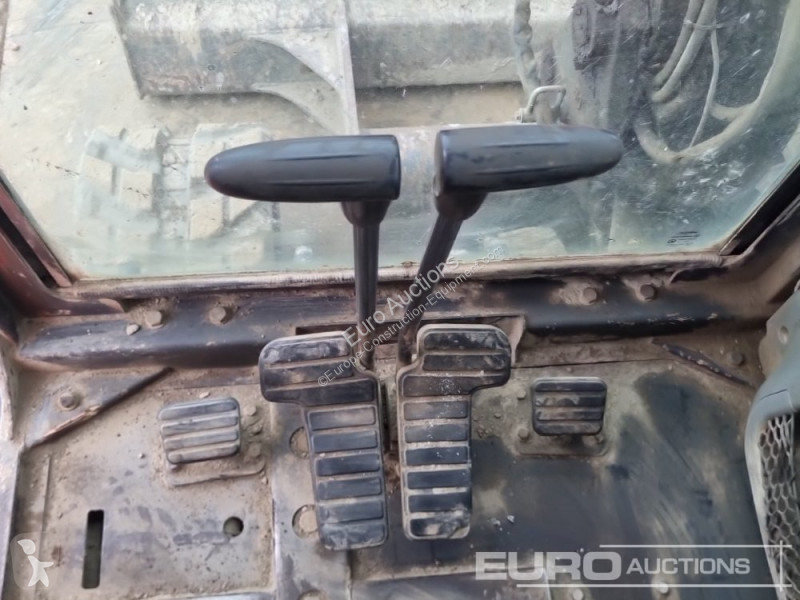 Lopatový nakládač Doosan DX63-3