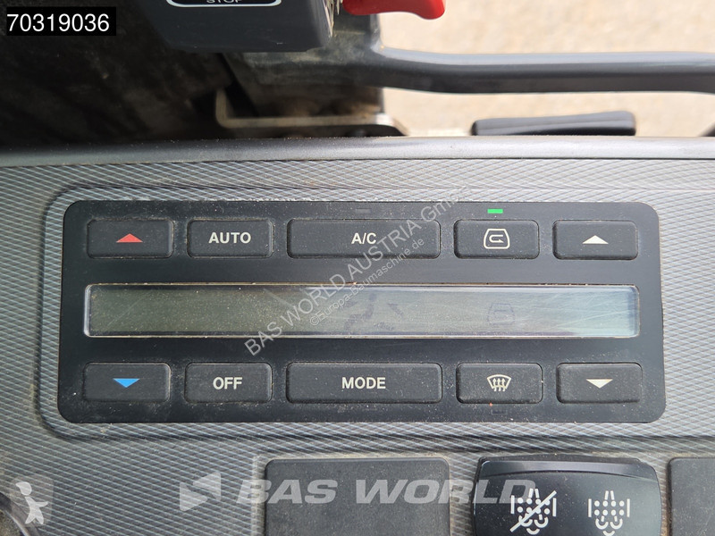 Pelle Doosan DX85 R-7 A/C