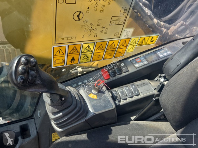 Graafmachine Caterpillar MH3024