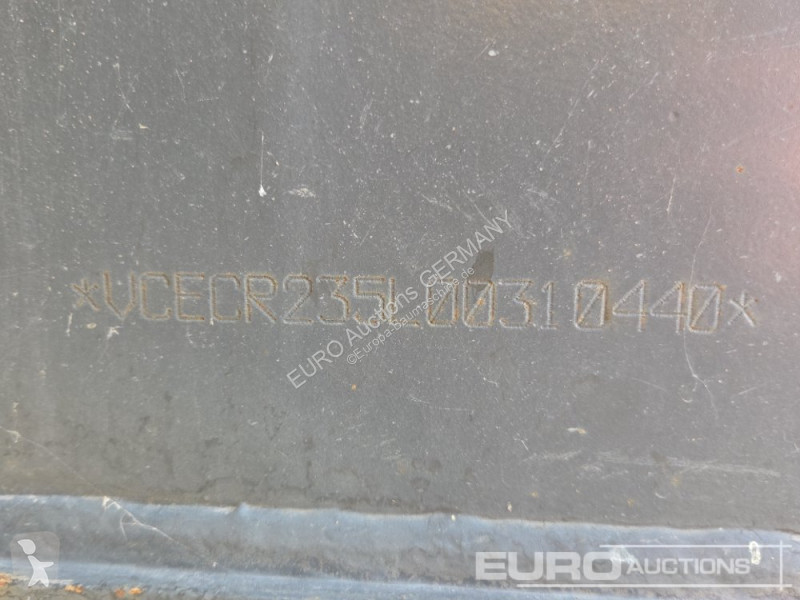 Экскаватор Volvo