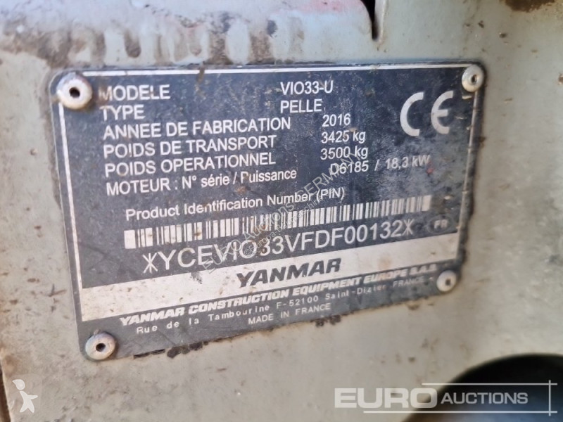 جرافة Yanmar ViO33-U