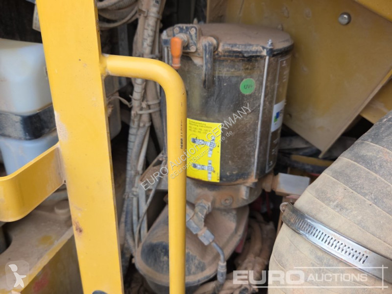 Graafmachine Caterpillar 330