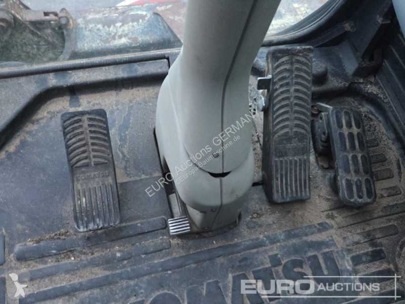 Екскаватор Komatsu
