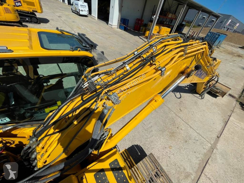 Excavadora Komatsu 11E0 + système de guidage 3D...