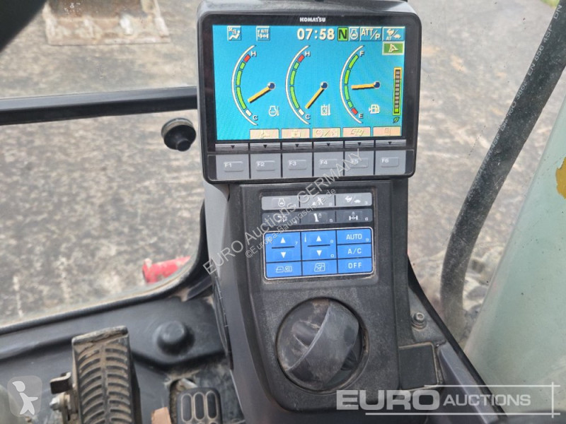 Graafmachine Komatsu PW148-8