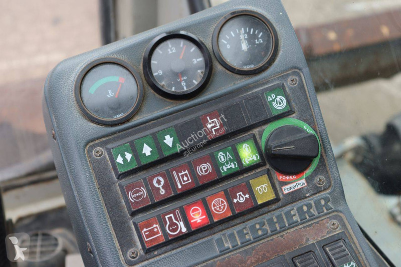 جرافة Liebherr