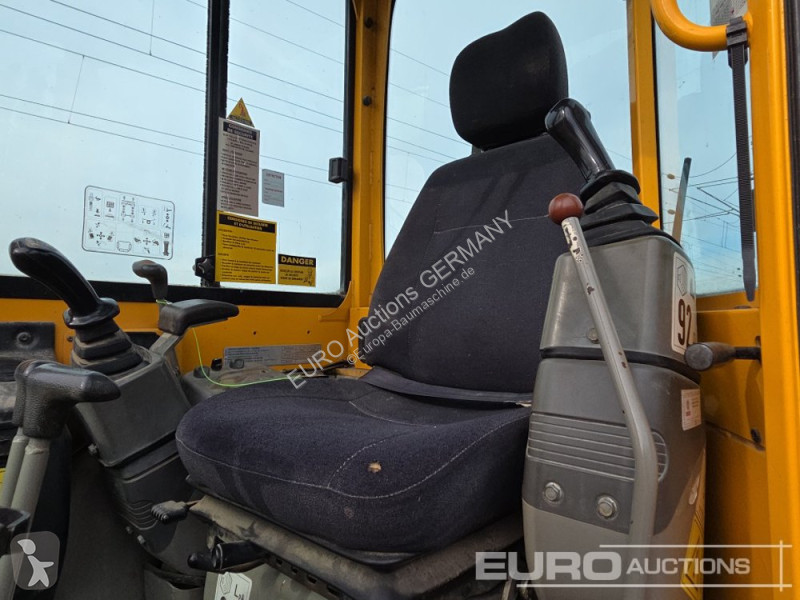 Excavadora Yanmar ViO20-4