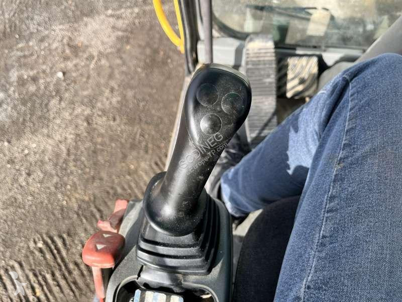 Багер Volvo