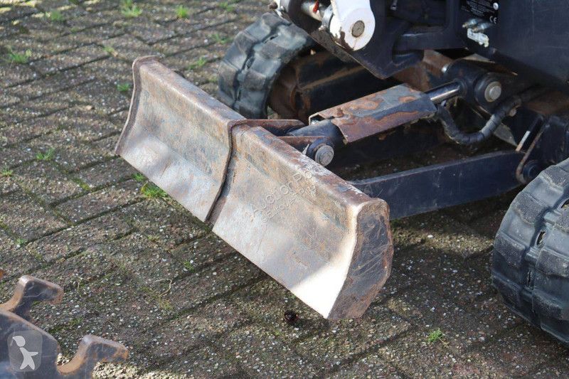 Pelle Bobcat Z