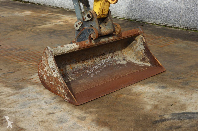 Pelle Neuson 6003