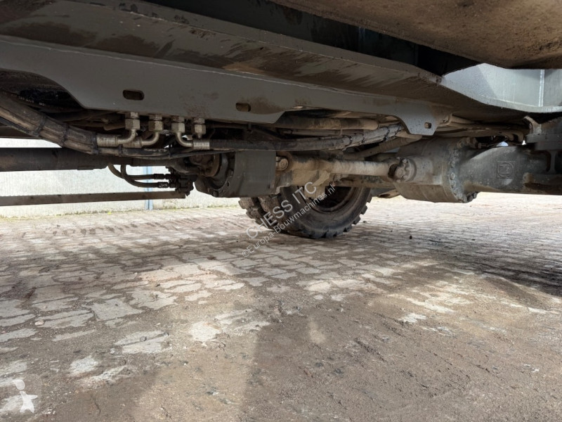 جرافة Sennebogen 825 E - 825 E - 825 E - 825 -