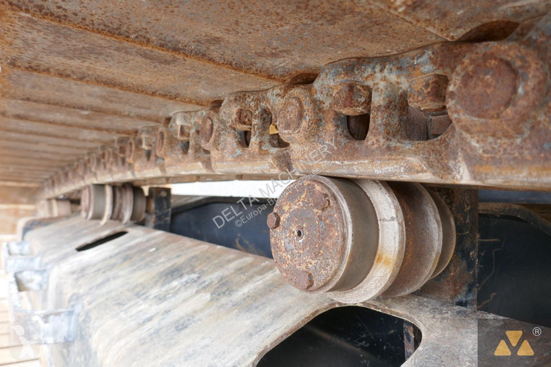 Escavatore Caterpillar