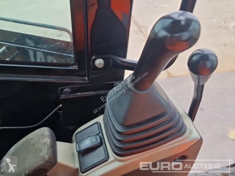 Escavatore Caterpillar 305.5E2