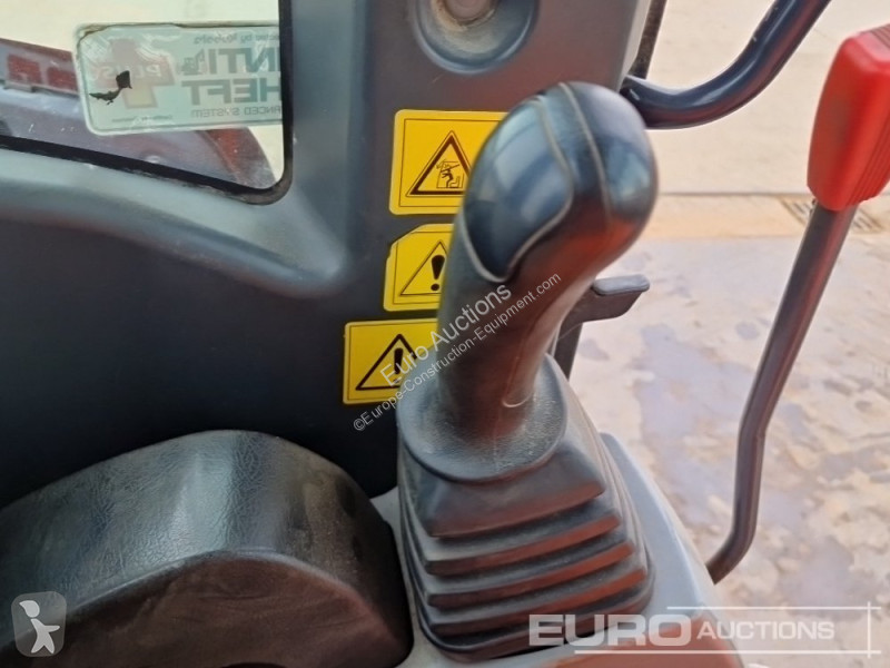 Escavadora Kubota U48-4