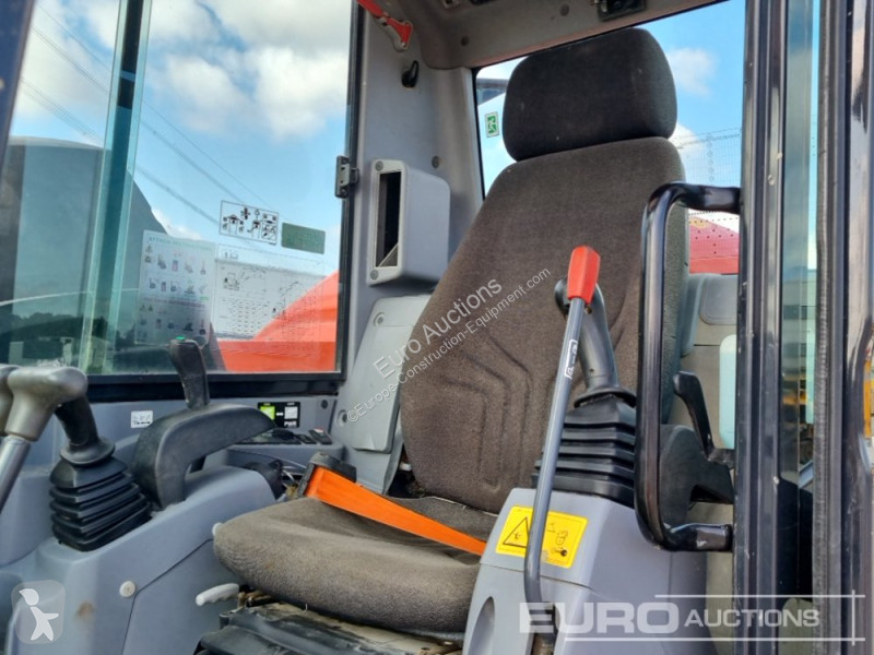 Escavatore Kubota KX080-4A