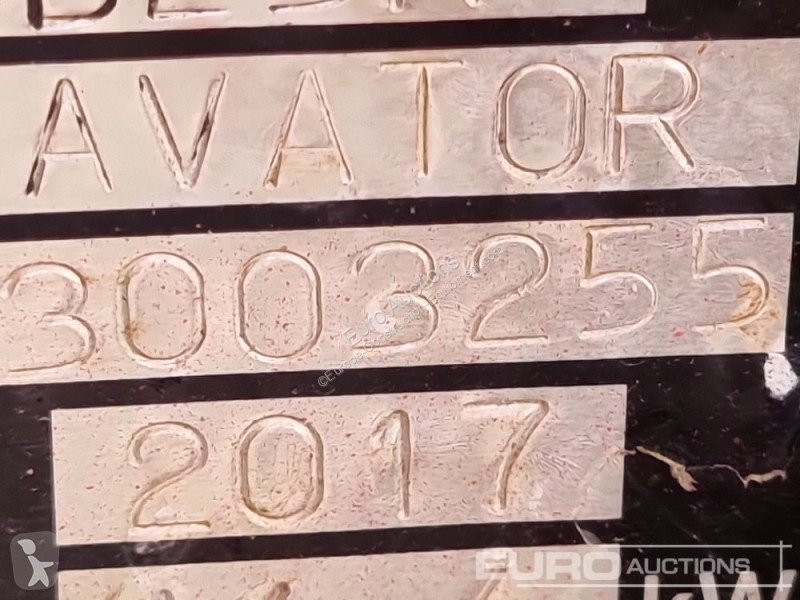 Escavatore Takeuchi