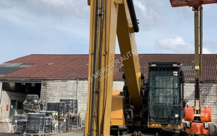 Skovl Caterpillar pelle pour manutention sur...