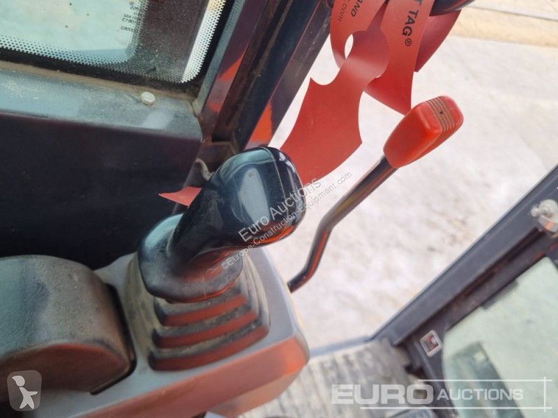 Escavadora Kubota KX027-4