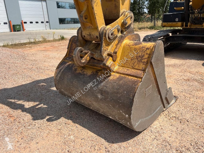 Escavatore Caterpillar EL
