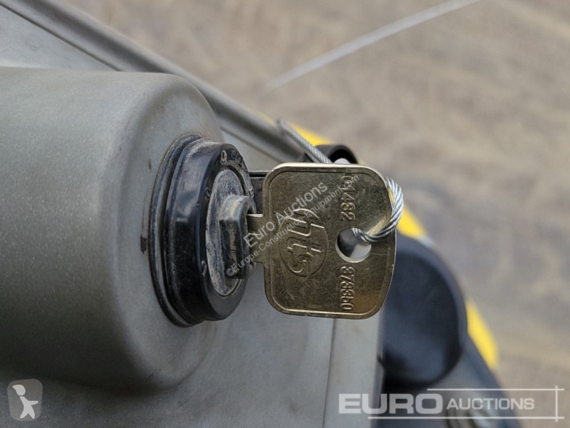 Escavadora  EZ17