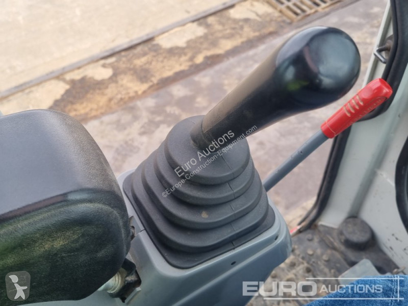 Graafmachine Takeuchi TB216