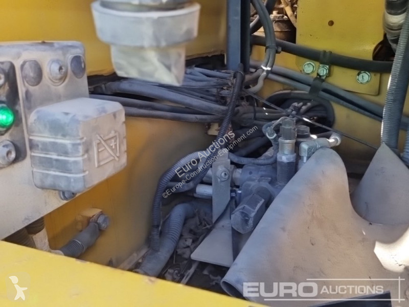 Excavator Komatsu -11