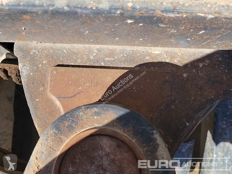 جرافة Kubota U27-4