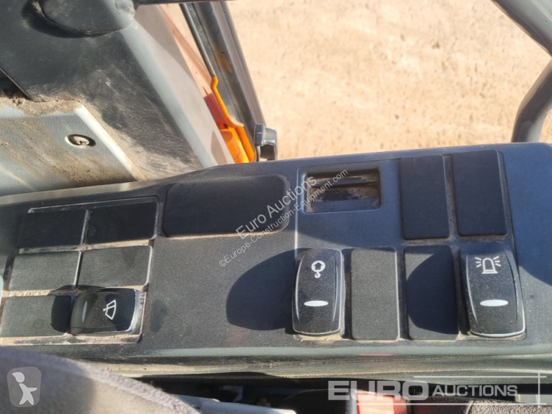 جرافة Doosan -5