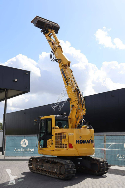 جرافة Komatsu PC138US-11