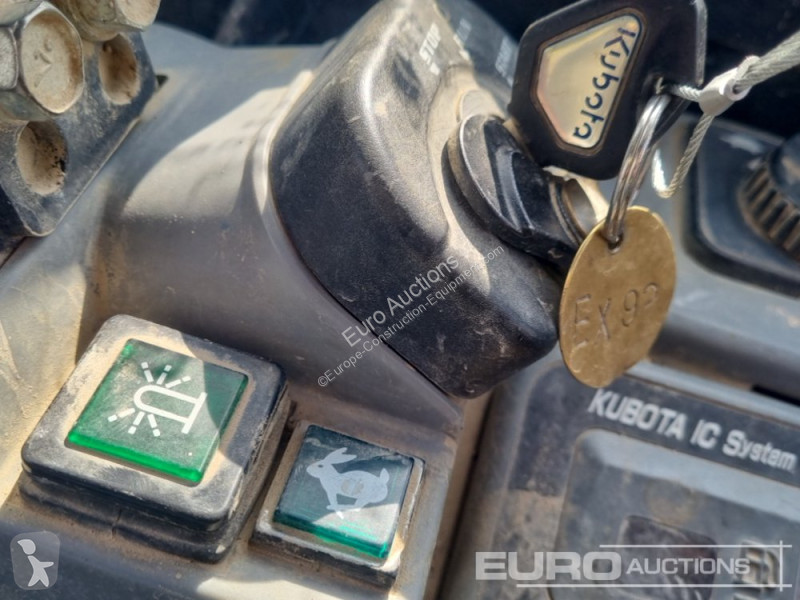 Lopatový nakládač Kubota KX101-3