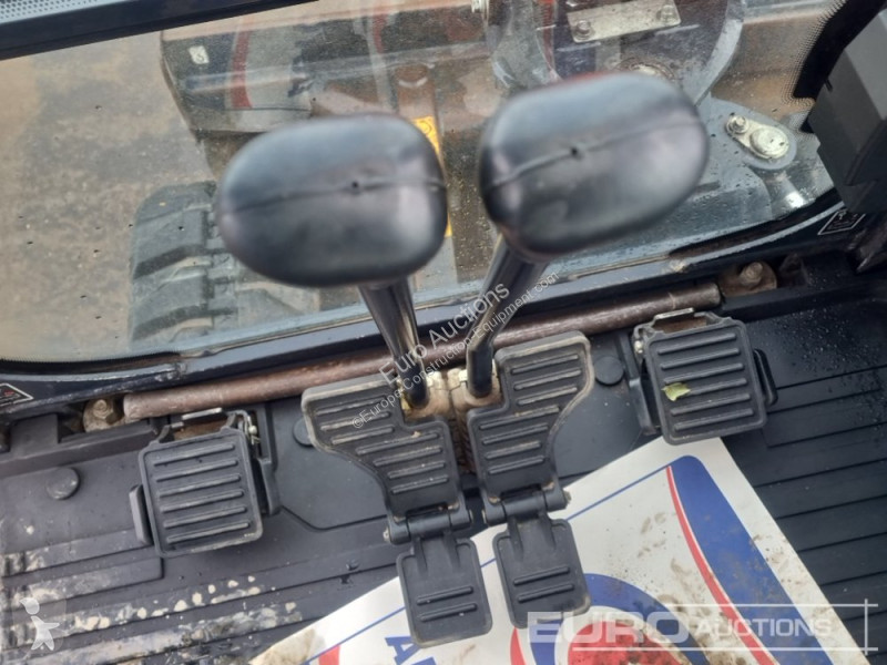 Lopatový nakládač Kubota KX027-4
