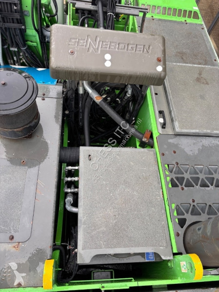 جرافة Sennebogen 830 / / 830 M