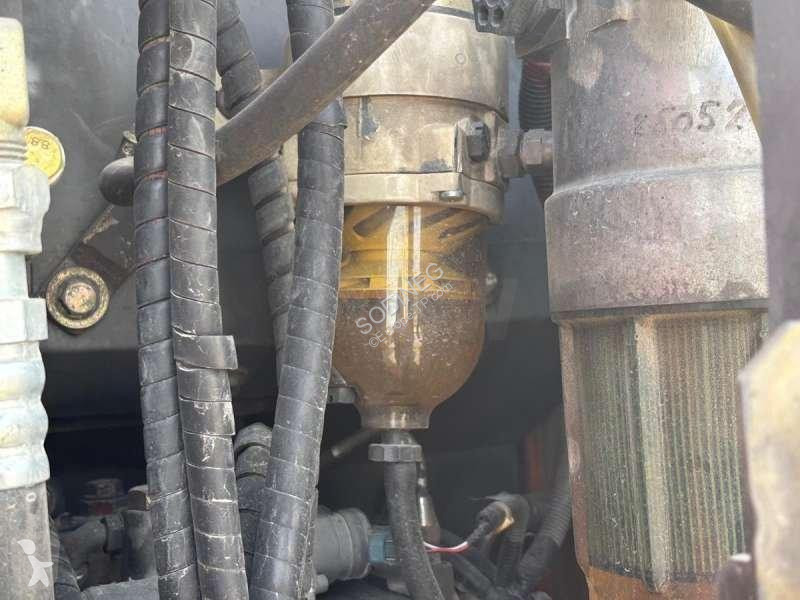 جرافة Hitachi ZX135 US3