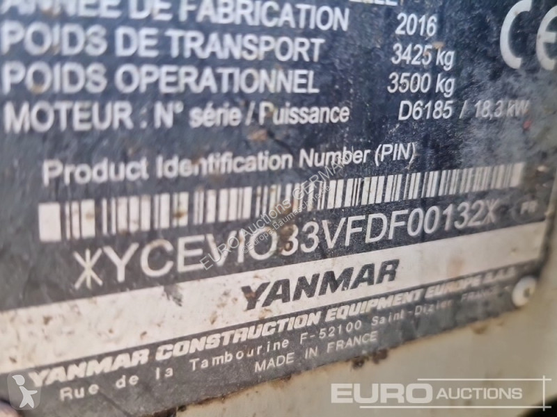 جرافة Yanmar ViO33-U