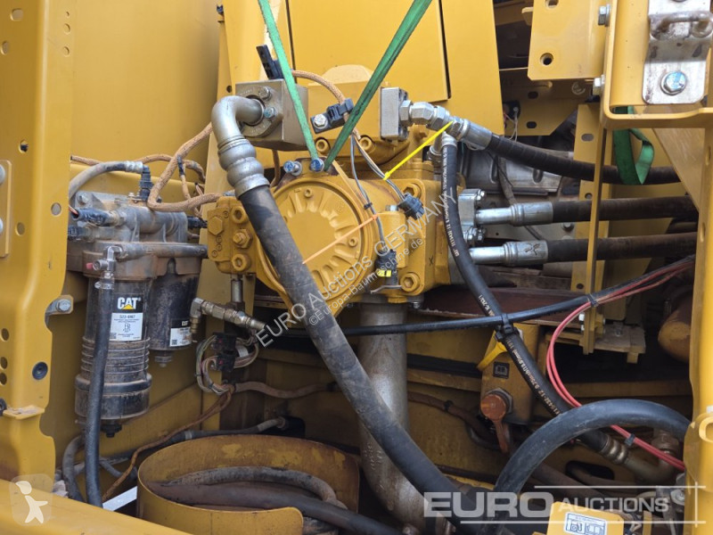 Graafmachine Caterpillar 330