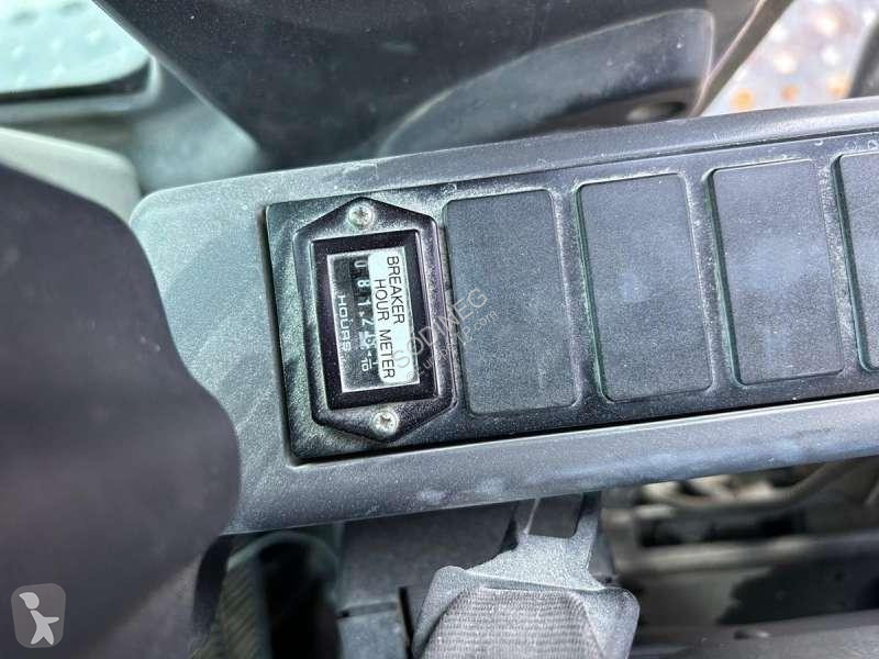 Rýpadlo Hitachi