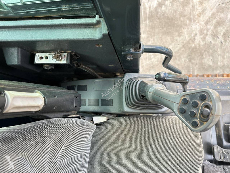 جرافة Hyundai HX130 LCR