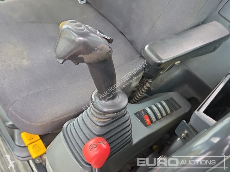 Екскаватор Komatsu PW118MR-11
