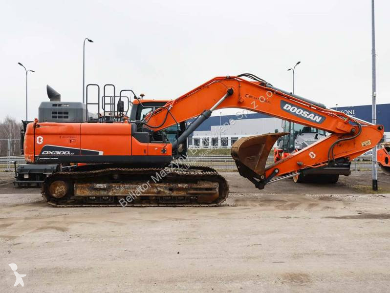 Excavadora Doosan DX 300LC-5