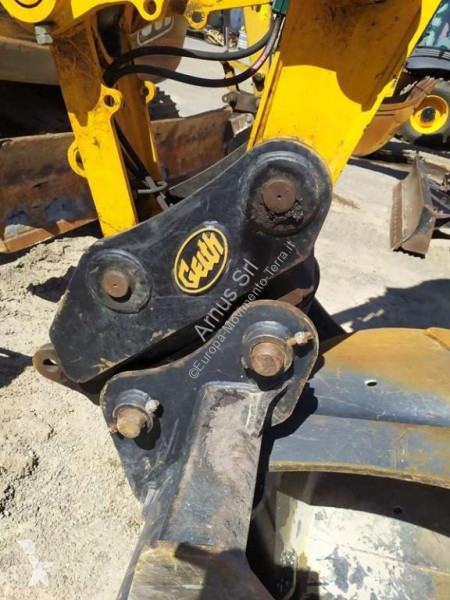 Excavator JCB