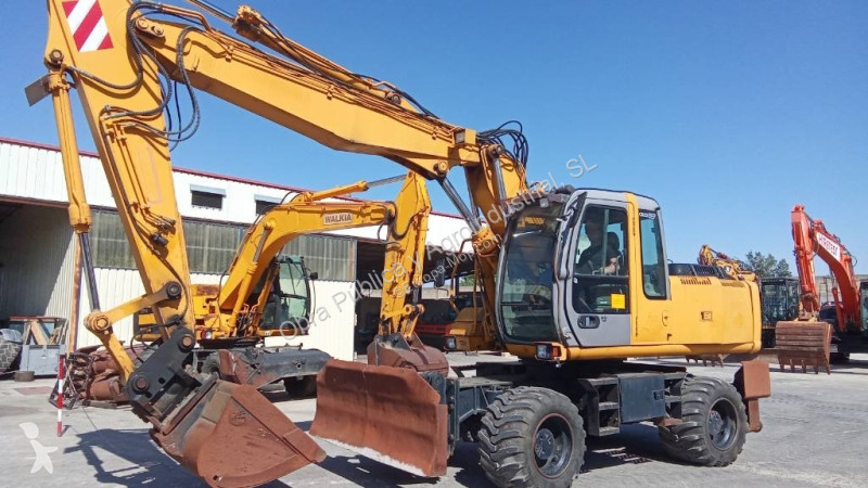 Escavatore Hitachi