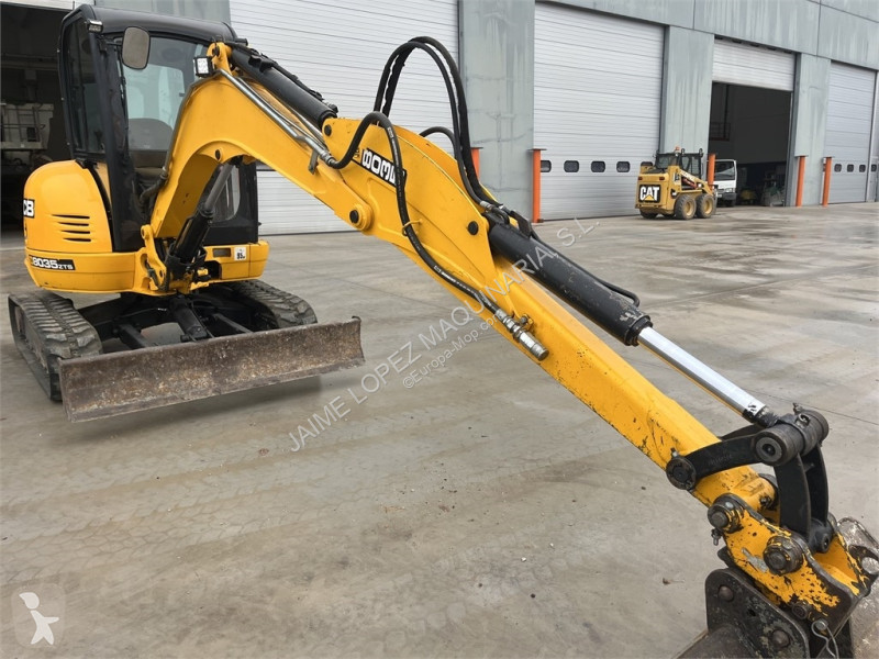 Excavator JCB
