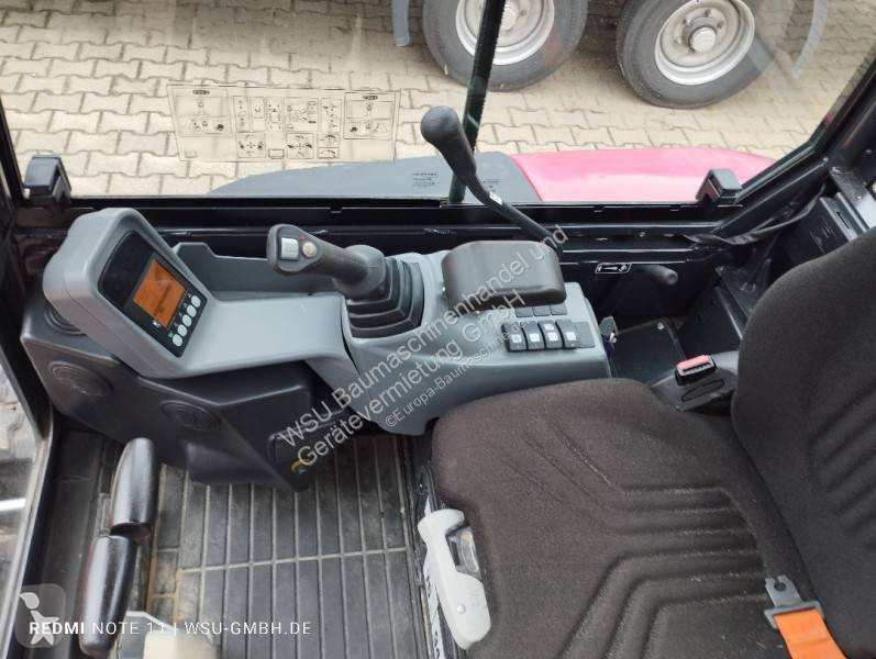 Graafmachine Yanmar SV26