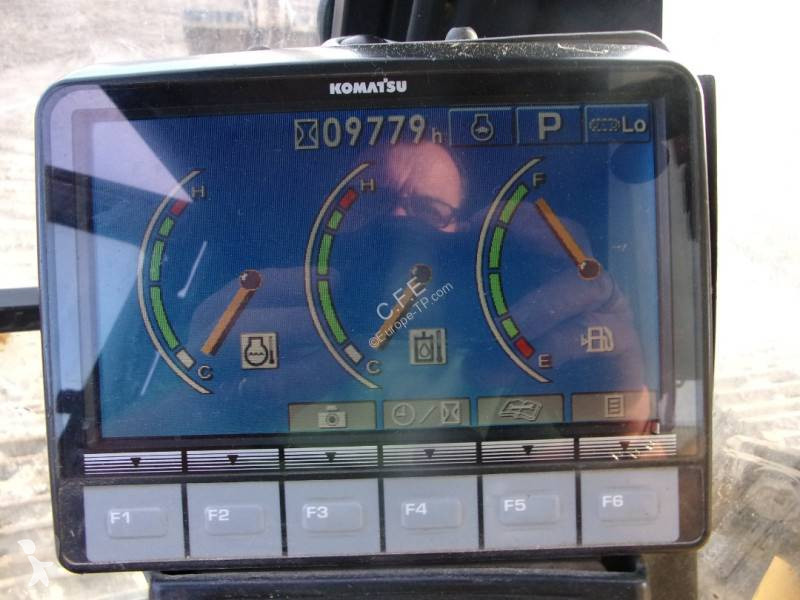 جرافة Komatsu PC350LC-8 SLF 22m