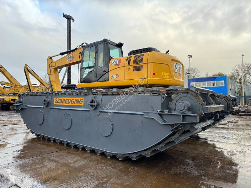 Excavator Caterpillar swampbuggy amphibious...